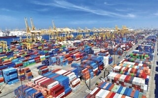 DP World Reports Record Financial Results for 2025