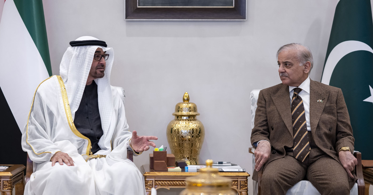 UAE President Meets Pakistani PM to Strengthen Bilateral Cooperation