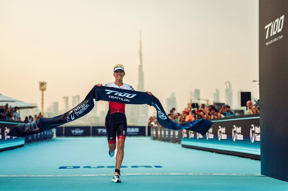 Pearson and Derron win main competition titles