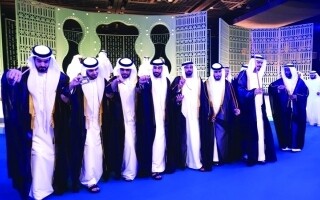 Массовая свадебная инициатива Дубая облегчаёт финансовое бремя для молодых пар