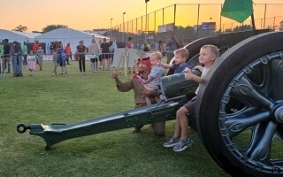 Традиция стрельбы из пушки в Дубае во время Рамадана