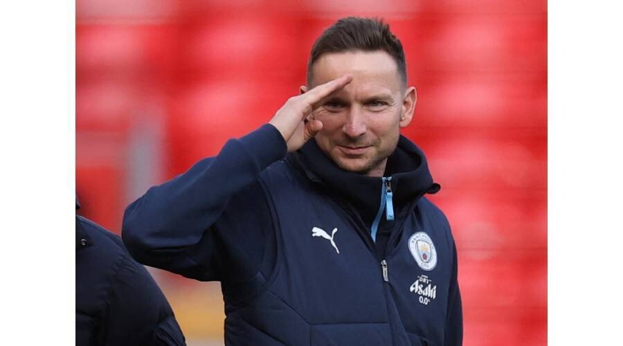 Pep Lijnders to Temporarily Replace Guardiola at Manchester City