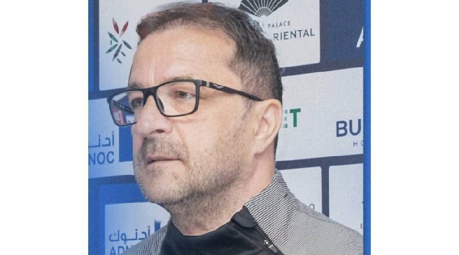 阿尔达夫拉解雇主教练