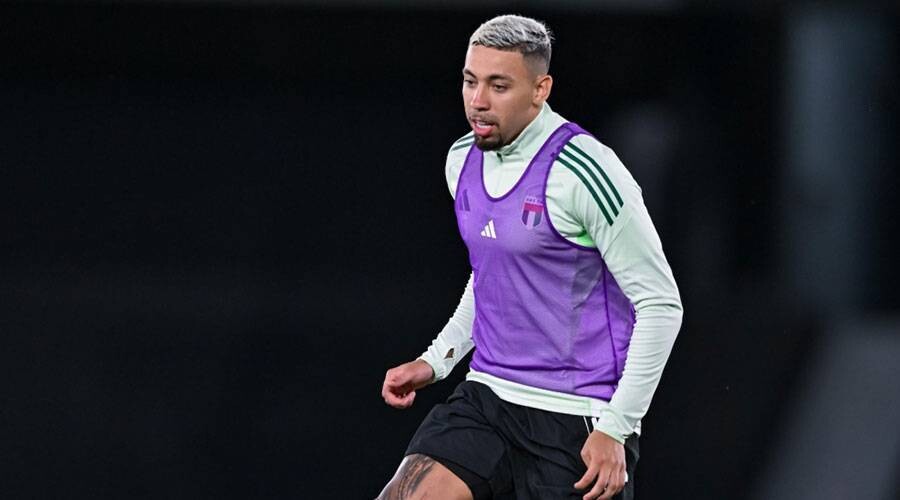 UAE National Team Holds Training Camp in Abu Dhabi