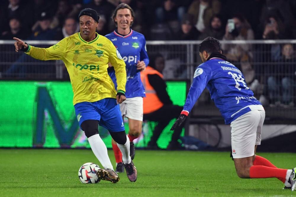 罗纳尔迪尼奥将为桑德兰参加友谊赛