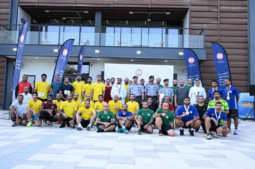 Abu Dhabi Police Wins Men's Running Race