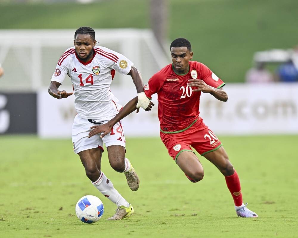 Сборная ОАЭ победила Оман со счётом 2:0