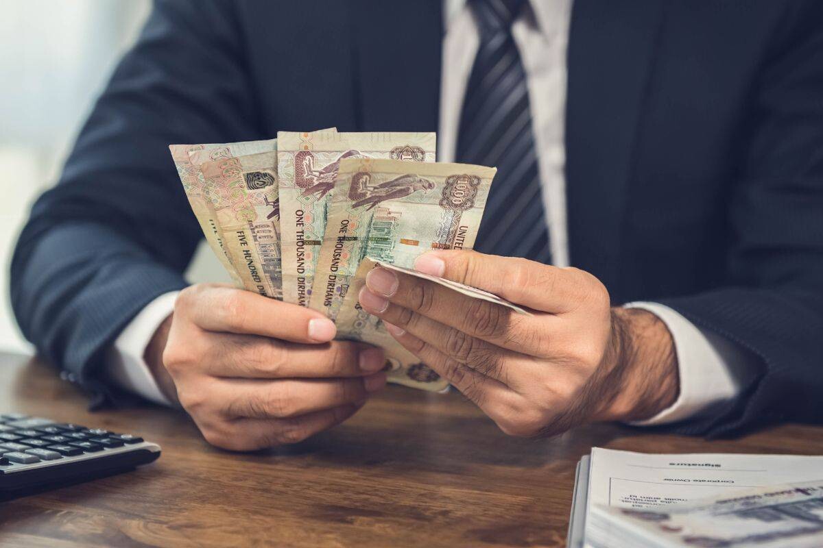 Дубай занимает второе место в регионе и входит в топ-10 мировых лидеров по средней зарплате