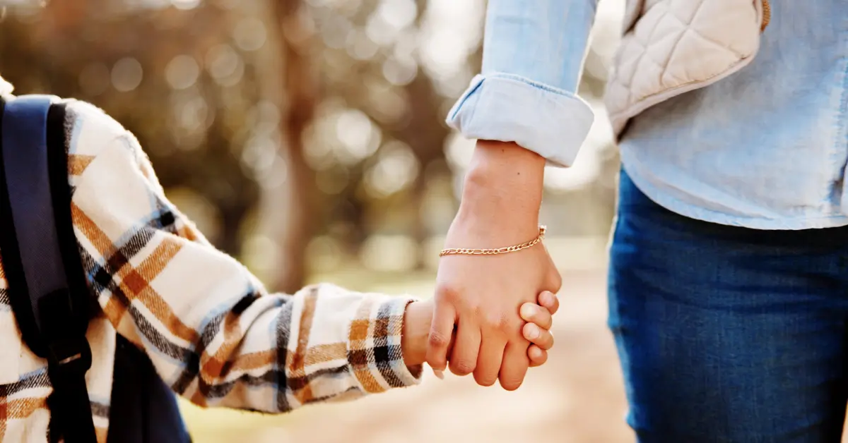 Sharjah Police Reunites Mother with Son After 12-Year Separation