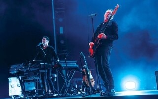 Rock Star Brian Adams Rocks Abu Dhabi in a Memorable Concert