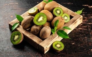 The Forgotten Superfood: The Health Benefits of Kiwi