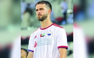 Футболисты в Лиге ОАЭ сталкиваются с проблемами в бросках