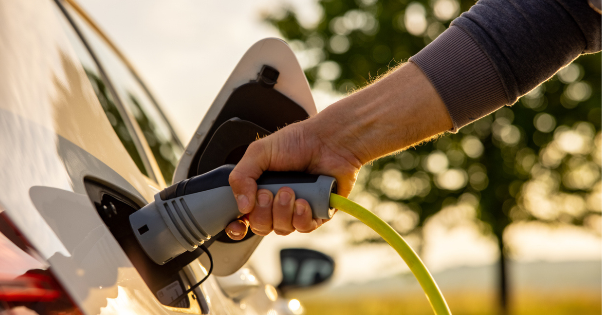 Абу-Даби запускает экологичный флот для уборки города