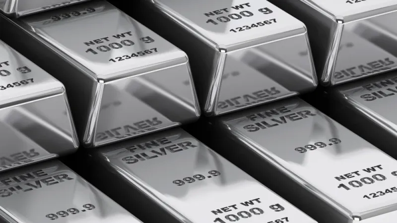 Silver: From Gold's Shadow to Investor Focus