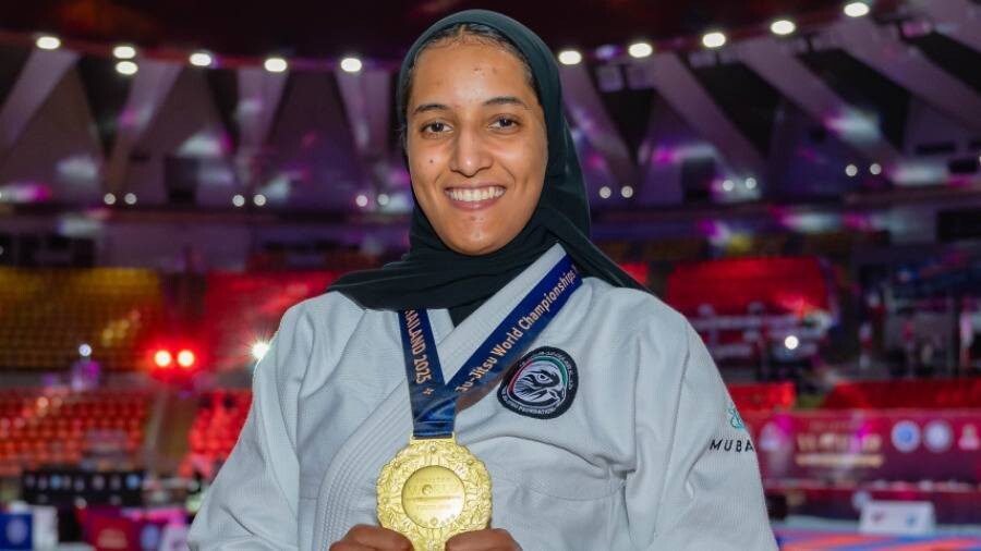 Сборная ОАЭ по джиу-джитсу среди девушек добилась успеха