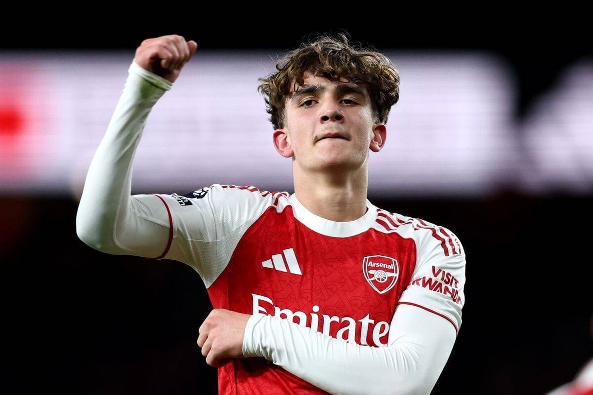 沃尔科特警告年轻球员不要参加世界杯