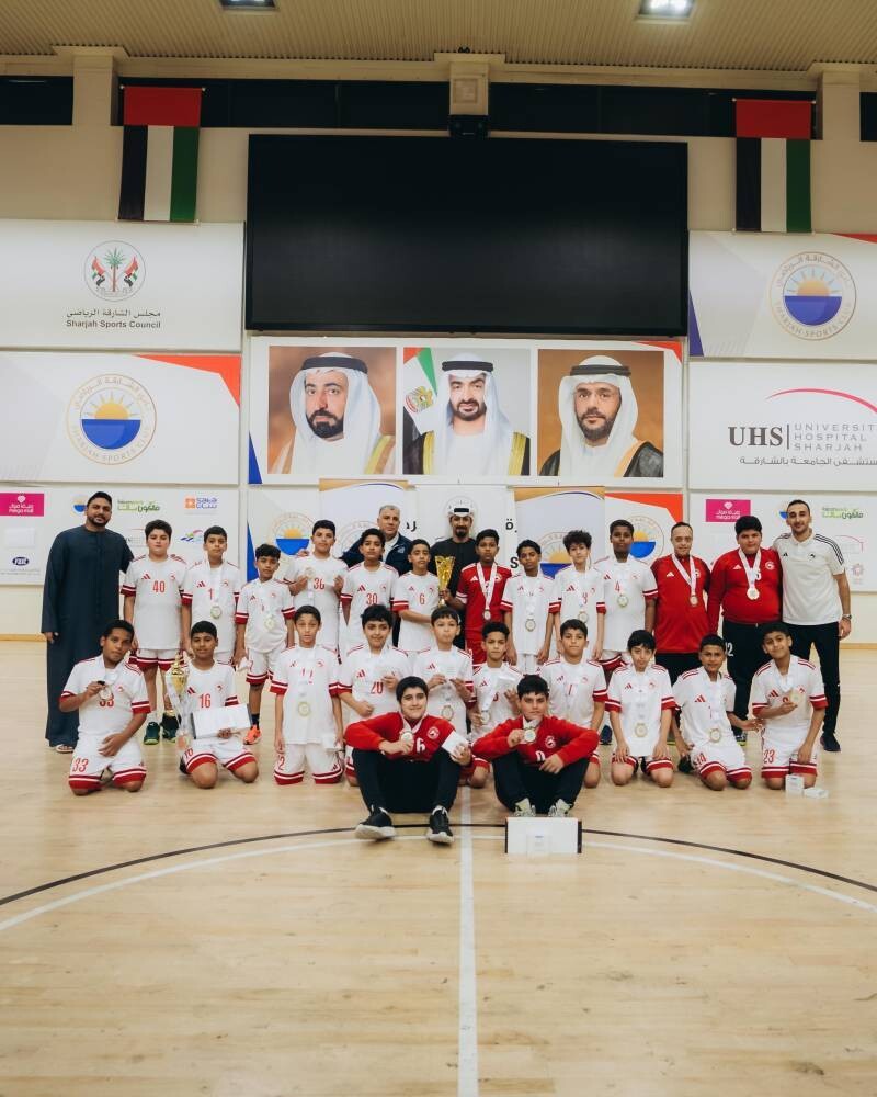 沙迦B队赢得少年手球锦标赛杯