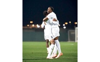 United refuerza su liderato en la Primera División de EAU