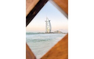 Burj Al Árabe: El Símbolo Majestuoso de Dubái