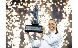 Pegula wins Dubai title