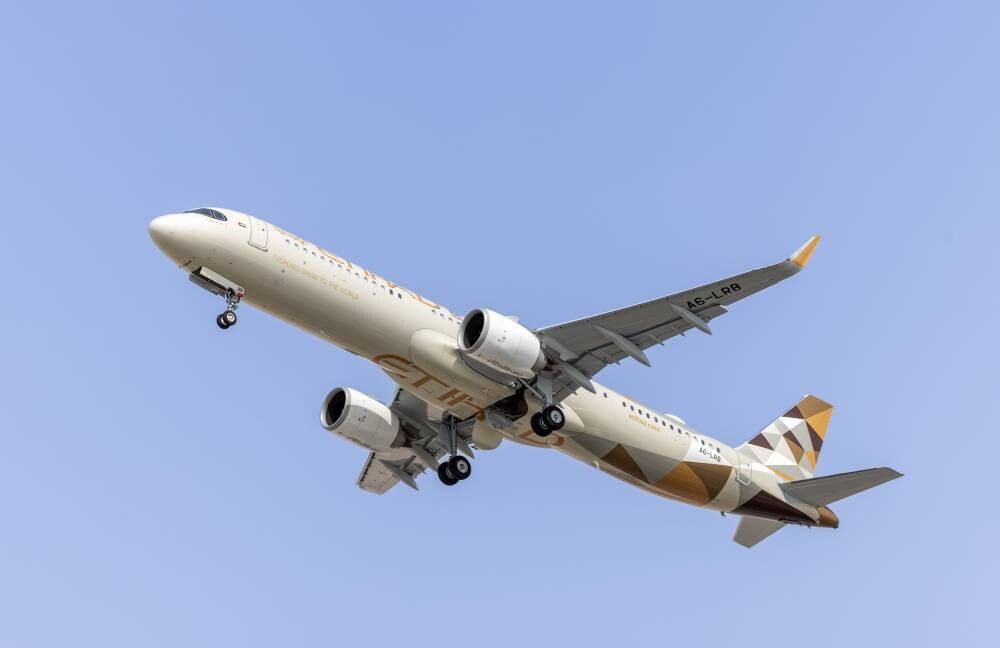 Etihad Airways transports 18.1 million passengers in 10 months