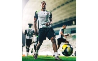 Kodjo del Al Ain declina la convocatoria de su selección