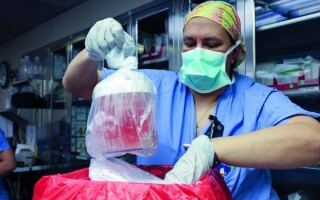 Пациент с генетическими трансплантатами кожи скончался