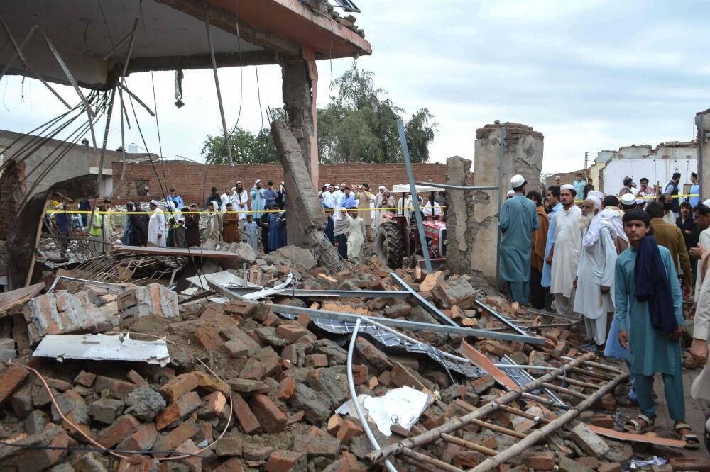 Cinco personas mueren en ataque suicida