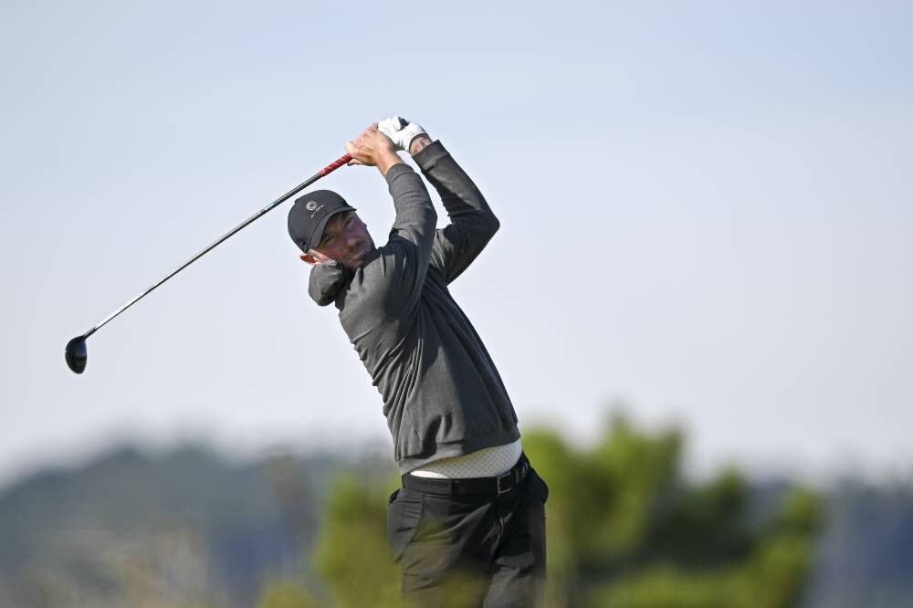 Крис Вуд выиграл квалификацию на турнире Mena Golf Tour