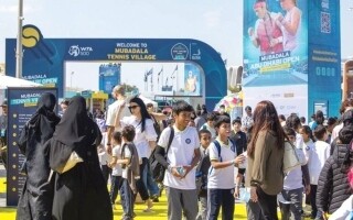 Abu Dhabi lanza programas sociales para el torneo de tenis