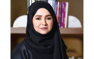 Reunión de la Fundación de Mujeres de Dubái con presidentas de comités femeninos