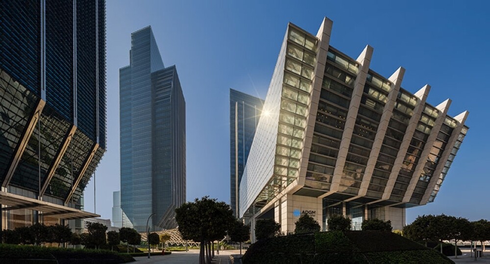 Холдинг ОАЭ планирует продажу активов на $25 млрд