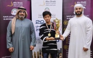 圣地亚哥·雷吉·米尔赢得阿尔艾因国际象棋俱乐部锦标赛冠军