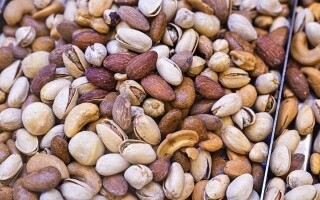 Рынок орехов в ОАЭ: разнообразие брендов и рост продаж в Рамадан