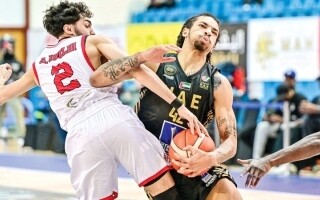 US Player Dishontri Washington Aims to Help UAE Team Win First Title