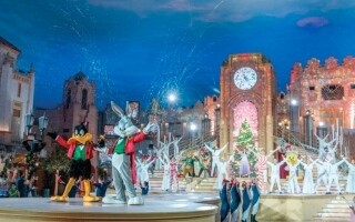 亚斯岛华纳兄弟世界“冬日奇观”