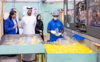 El ministro de Economía de los EAU visita una planta de producción de aceites vegetales