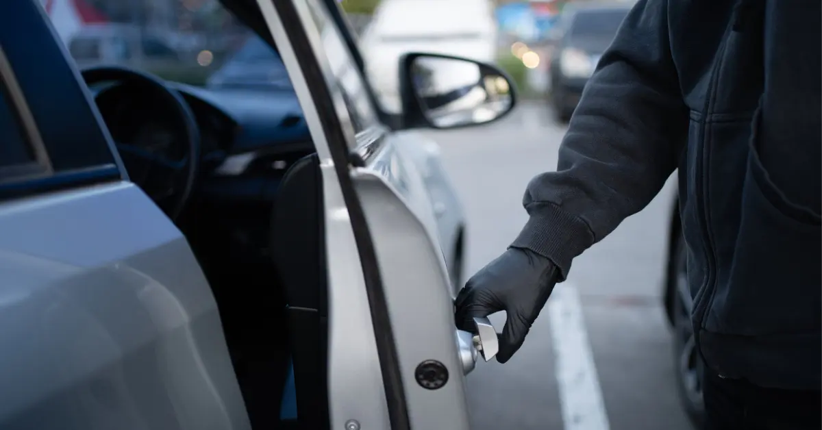 Man Ordered to Pay Compensation for Car Theft in Al Ain