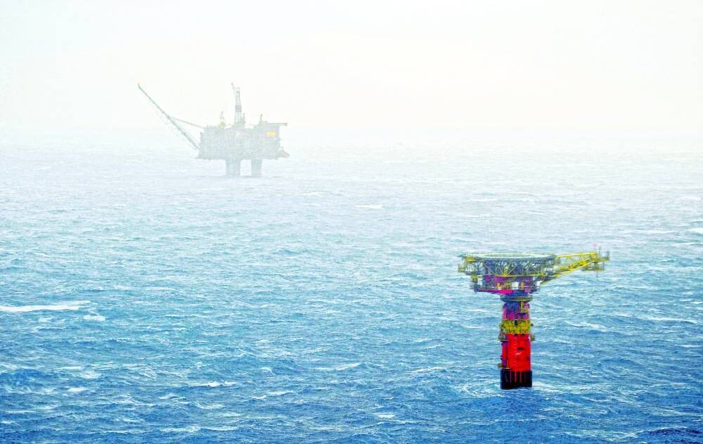 Цены на нефть близки к самым высоким уровням с апреля на фоне надежд на сильный спрос