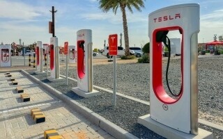 Бесплатные зарядные станции для электромобилей в ОАЭ и странах Залива
