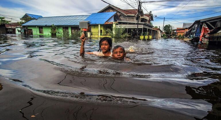 Extreme Weather Disrupts Education for 250 Million Children