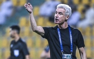 Аль-Васль расторг контракт с тренером Луисом Кастро