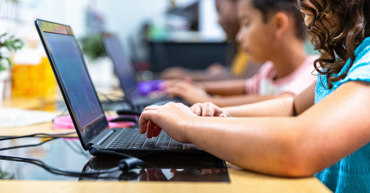 UAE Ministry Approves New Education Curriculum