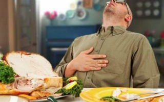 Why We Get Sleepy After Eating: A Doctor's Explanation