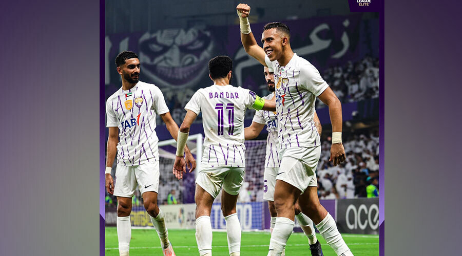 Al Ain Fans Enjoy Rare Outing