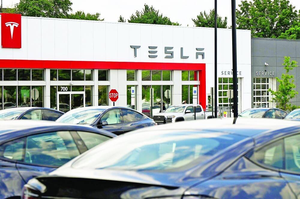 Tesla Faces Sales Pressure in Top Markets