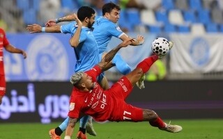 Shabab Al-Ahli Reclaims Top Spot After Victory Over Dba