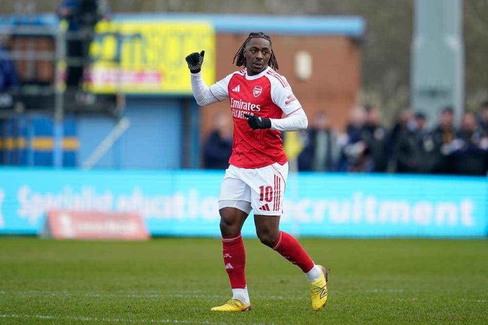 Arsenal beat Mansfield to reach FA Cup quarter-finals