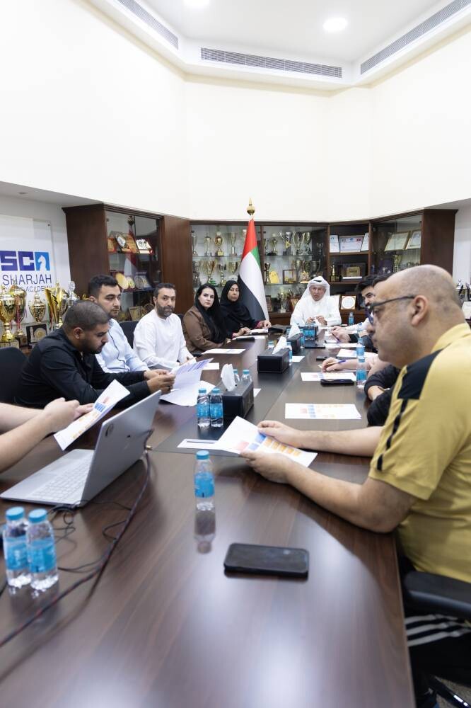 Club de Ajedrez de Sharjah discute iniciativa para escuelas