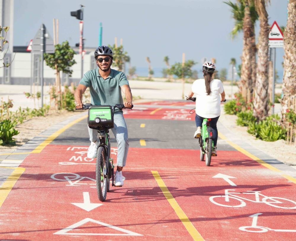 Karim Partners with Dubai Roads for Free Bike Rentals